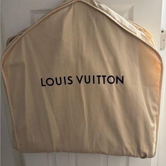 Louis Vuitton Monogram Gradient Hoodie - Picture 5 of 9